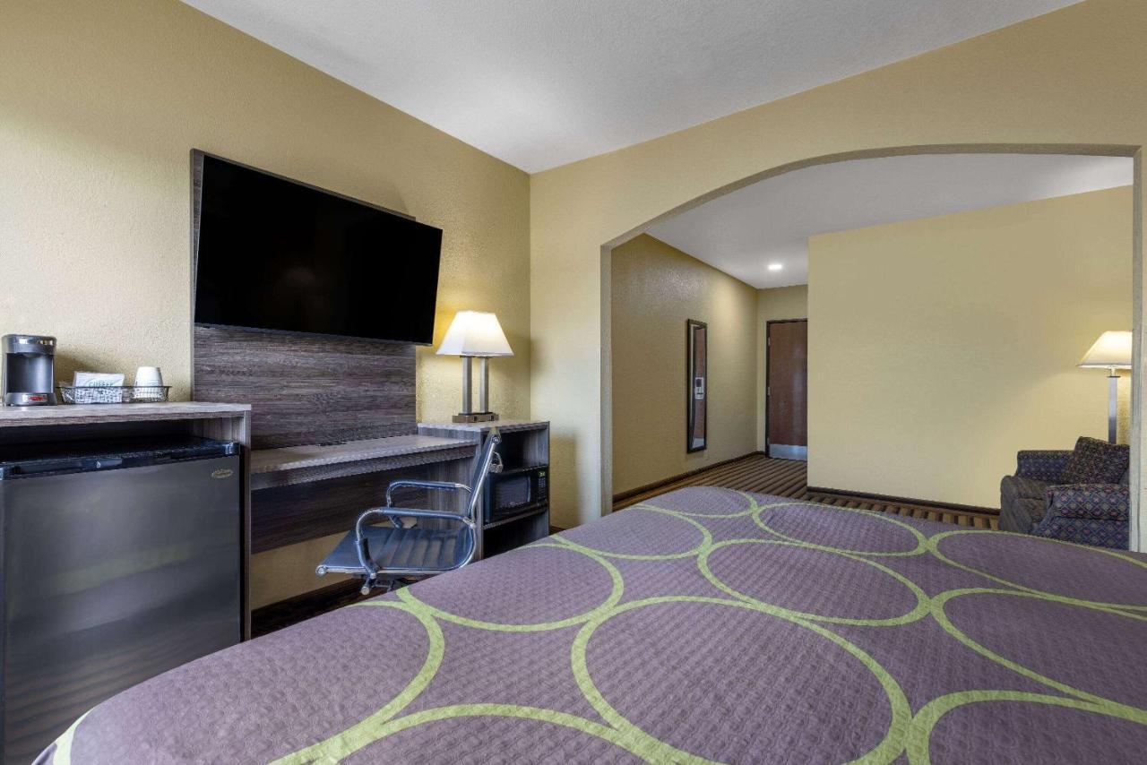 Super 8 By Wyndham Nixa/Springfield Area Hotel Ngoại thất bức ảnh
