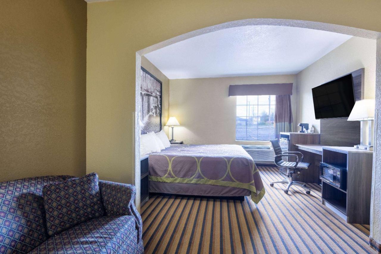 Super 8 By Wyndham Nixa/Springfield Area Hotel Ngoại thất bức ảnh