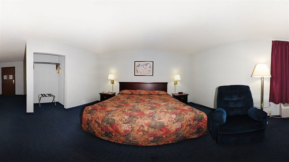 Super 8 By Wyndham Nixa/Springfield Area Hotel Ngoại thất bức ảnh